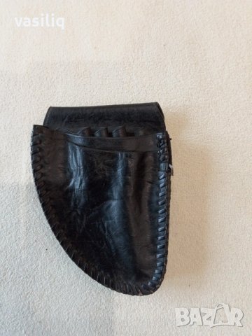 фризьорски кобур