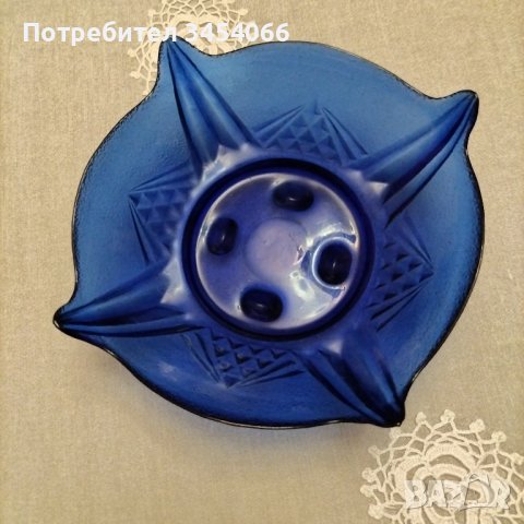 Фруктиера - синьо стъкло. , снимка 1 - Прибори за хранене, готвене и сервиране - 43352578