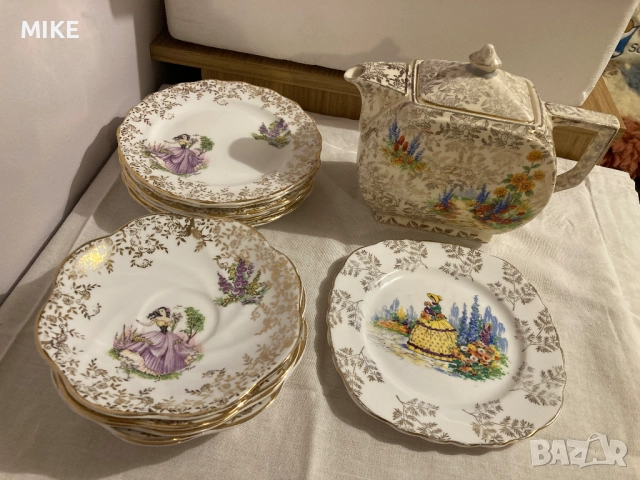 Винтидж чинийки и чайник