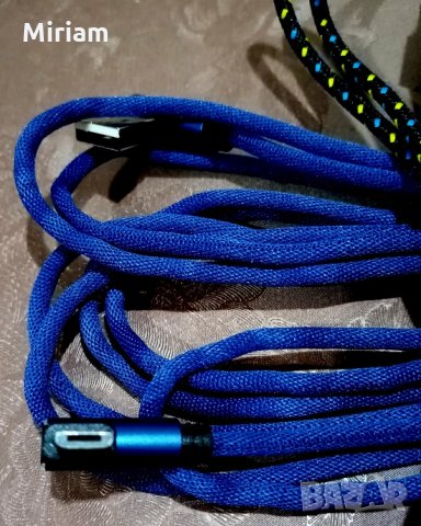 Захранващ кабел Manhattan USB към micro USB, 3 метра 10 лв., снимка 3 - USB кабели - 27645209