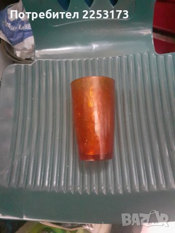 Голяма     червена соц чаша, снимка 1