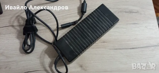Зарядно устройство HP 130W, снимка 3 - Части за лаптопи - 48306468