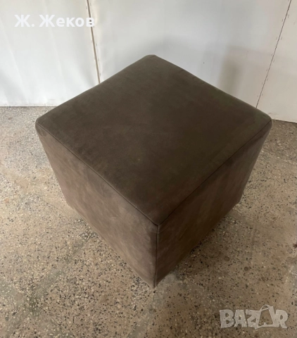 Табуретка, снимка 2 - Дивани и мека мебел - 51571712