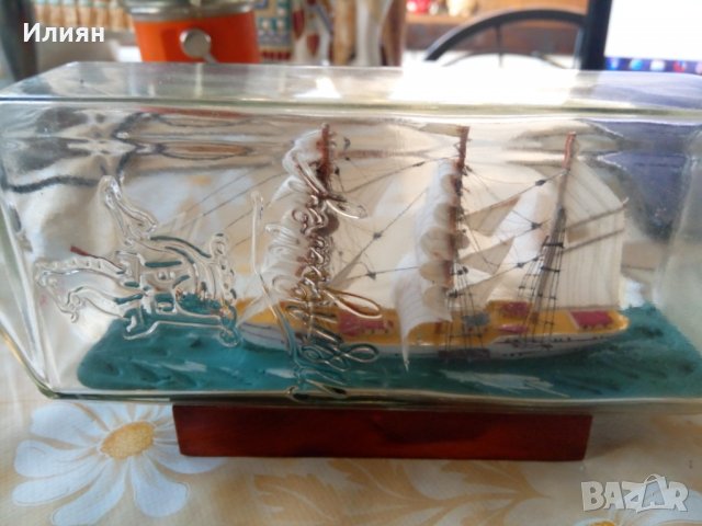 Шише с кораб макет Gorh fock 1958, снимка 2 - Декорация за дома - 32975322