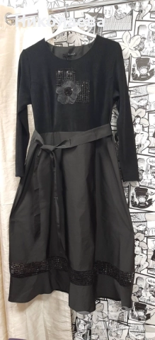 Кокетна Макси Рокля в черно декорирана с мрежа и пайети!, снимка 2 - Рокли - 52550331