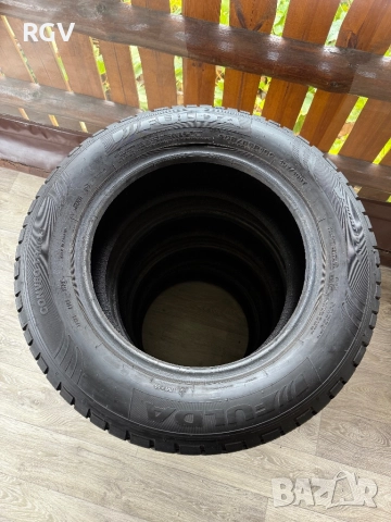 Зимни гуми 205/65-16C Fulda за бус, снимка 2 - Гуми и джанти - 52295165