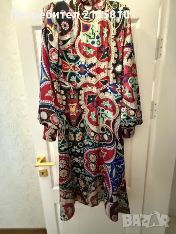 Рокля с цип, снимка 2 - Рокли - 50205470