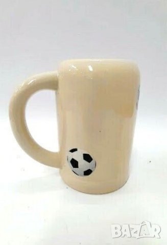 Немска порцеланова чаша, халба, футбол, снимка 2 - Антикварни и старинни предмети - 43716176