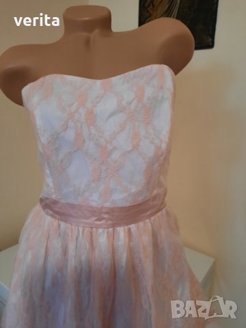 Нежна рокля 