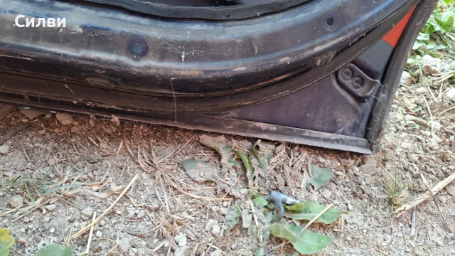 Задна лява врата за БМВ е39 от BMW e39 тъмносиния задна лява врата дясно огледало, снимка 10 - Части - 47828313