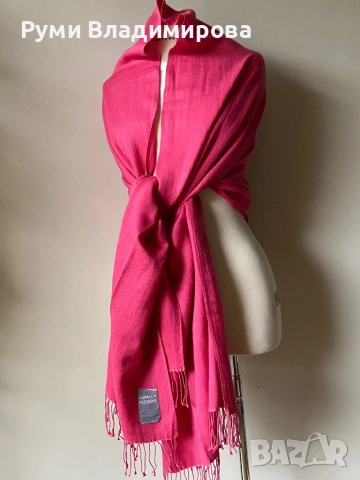 Цикламено розов/ цвят фукция шал  от 50 % кашмир и 50 % коприна, голям шал 