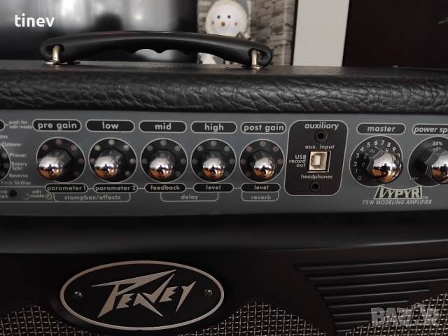 Кубе Peavey Vypyr и педалиера Peavey Sanpera1, снимка 4 - Китари - 52955289