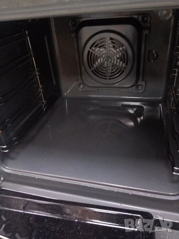 Уникална свободно стояща печка с керамичен плот Gram с две години гаранция!, снимка 3 - Печки, фурни - 52150359