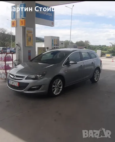 Опел Астра J 2013, снимка 1