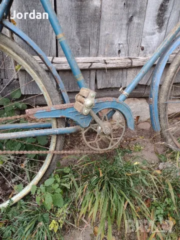 Старинно колело марка Лястовица , снимка 4 - Други ценни предмети - 41900960