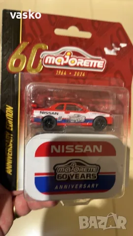 Мажорет Nissan Skyline, снимка 2 - Колекции - 49293480