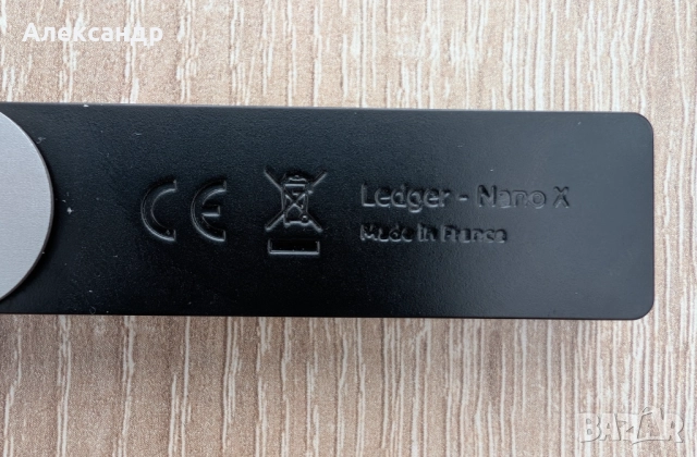 Крипто портфейл Ledger Nano X, снимка 4 - USB Flash памети - 52813341