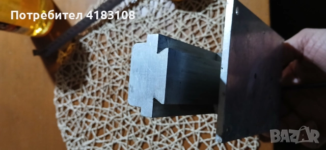 Професионално прецизно менгеме от лят алуминий , снимка 4 - Менгемета - 52474940