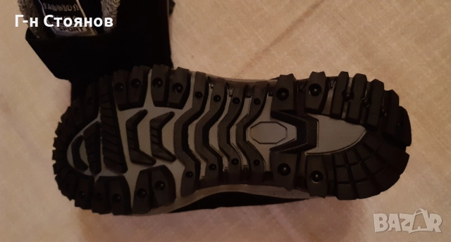 Продавам нови зимни юношески обувки , снимка 5 - Мъжки боти - 52698285