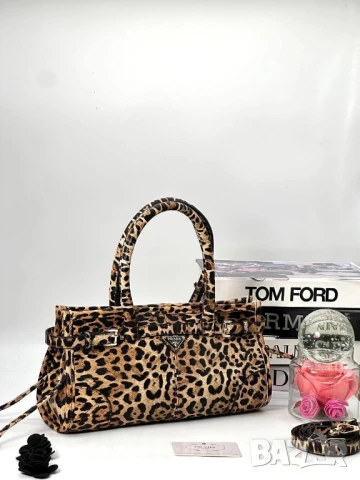 чанти prada , снимка 12 - Чанти - 50668917