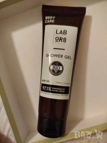 Комплект козметика , снимка 2 - Комплекти и лотове - 52122593