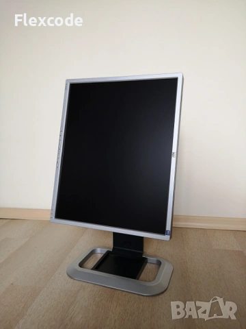Монитор HP LP1965 19', снимка 3 - Монитори - 53299319