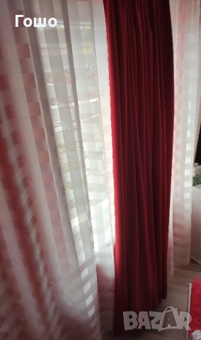 Червени плътни завеси , снимка 3 - Пердета и завеси - 52428798