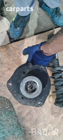 Vw golf 5 1.9tdi предни амортисьори с прожини, снимка 6 - Части - 50087464