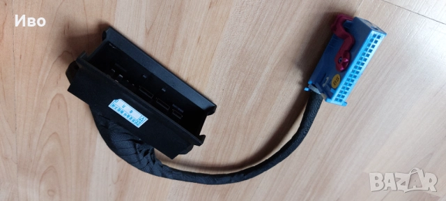 Букса за табло  пасат 6 , снимка 3 - Части - 52171517