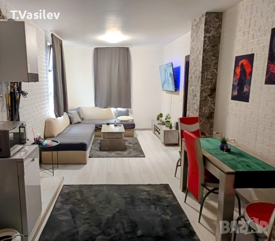 Тристаен апартамент | Широк център | Благоевград, снимка 3 - Апартаменти - 53469016