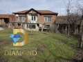 Двуетажна къща в село Върбица, общ. Димитровград, снимка 3