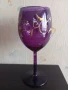 Комплект ръчно рисувани чаши за вино 2 бр.+ свещник, снимка 5