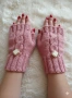 Зарадвай любима жена за 8 март с ръчно плетени дамски ръкавици, снимка 4