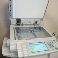 рофесионална копирна машина Ricoh MP C2051, 205 000 копия, А3, цветна, снимка 6 - Принтери, копири, скенери - 37347357