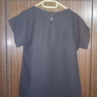 черна официална блуза с камъчета и големи странични цепки, снимка 2 - Тениски - 28107186