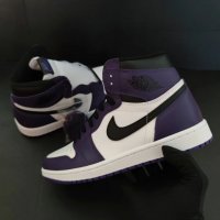 Nike Air Jordan 1 High OG Court Purple Размер 42 Номер Лилави Кецове Обувки Маратонки Нови, снимка 3 - Кецове - 39273699