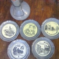 Пет немски чинийки за стена калай и емайл и една термокана, снимка 2 - Други ценни предмети - 39710575