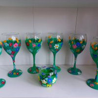 Комплект ръчно рисувани чаши"Пролет", снимка 1 - Декорация за дома - 43966151