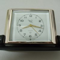 № 5506 стар руски настолен часовник Пионер   - работещ  - соц.период / СССР / , снимка 2 - Други ценни предмети - 33674586