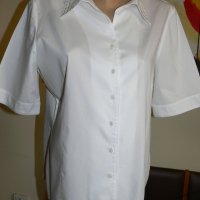 Дамска бяла риза с красива яка и красиви копчета, снимка 2 - Ризи - 26942550
