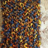 Ръчно плетен дамски шал, снимка 3 - Шалове - 35514441