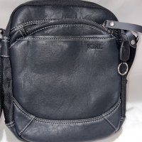 Мъжка чанта , снимка 1 - Чанти - 42941075