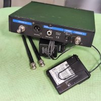 AKG WMS 300 instrumental set висок клас дистанционно за инструмент (Austria) х 2 бр., снимка 11 - Микрофони - 40590478