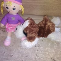 Кукла (височина 30 см) +плюшено кученце. Двете за 8 лв. , снимка 3 - Плюшени играчки - 33238668