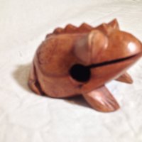 Дървена жабка , снимка 2 - Декорация за дома - 38807736