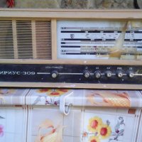 Стари радиа с лампи и магнетофон, снимка 3 - Радиокасетофони, транзистори - 18222339