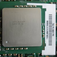 процесори за сървари INTEL  Xeon, снимка 1 - Процесори - 27630182