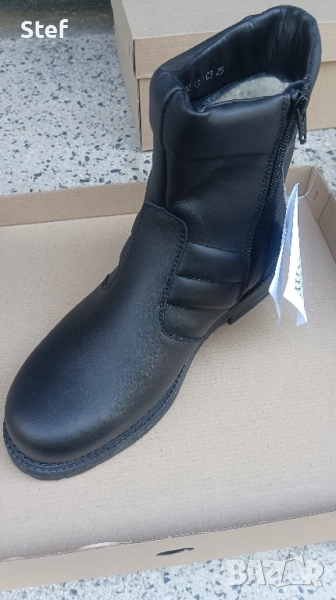 униформени обувки -зимни 42, снимка 1