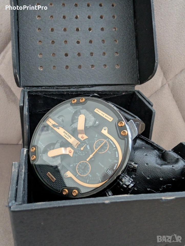 Мъжки часовник Diesel Mr. Daddy 2.0 (DZ7350) – Black & Gold, снимка 1