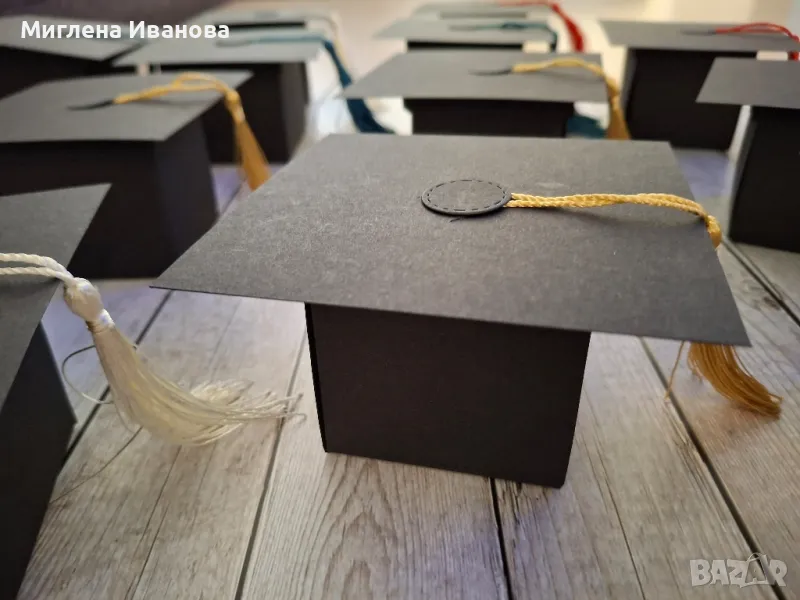 подарък за всеки повод/завършване/кутийка с бонбон, снимка 1